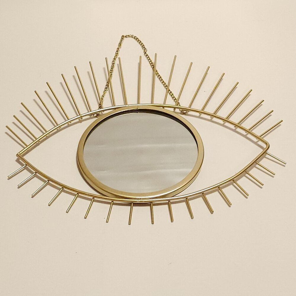 ATTRACTIVE Evil Eye Mirror